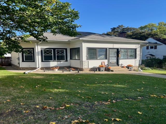 320 Shaw St., Rockford, IL 61104