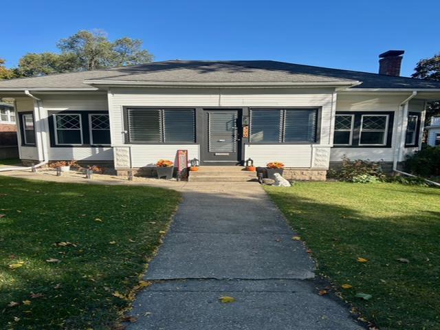 320 Shaw St., Rockford, IL 61104