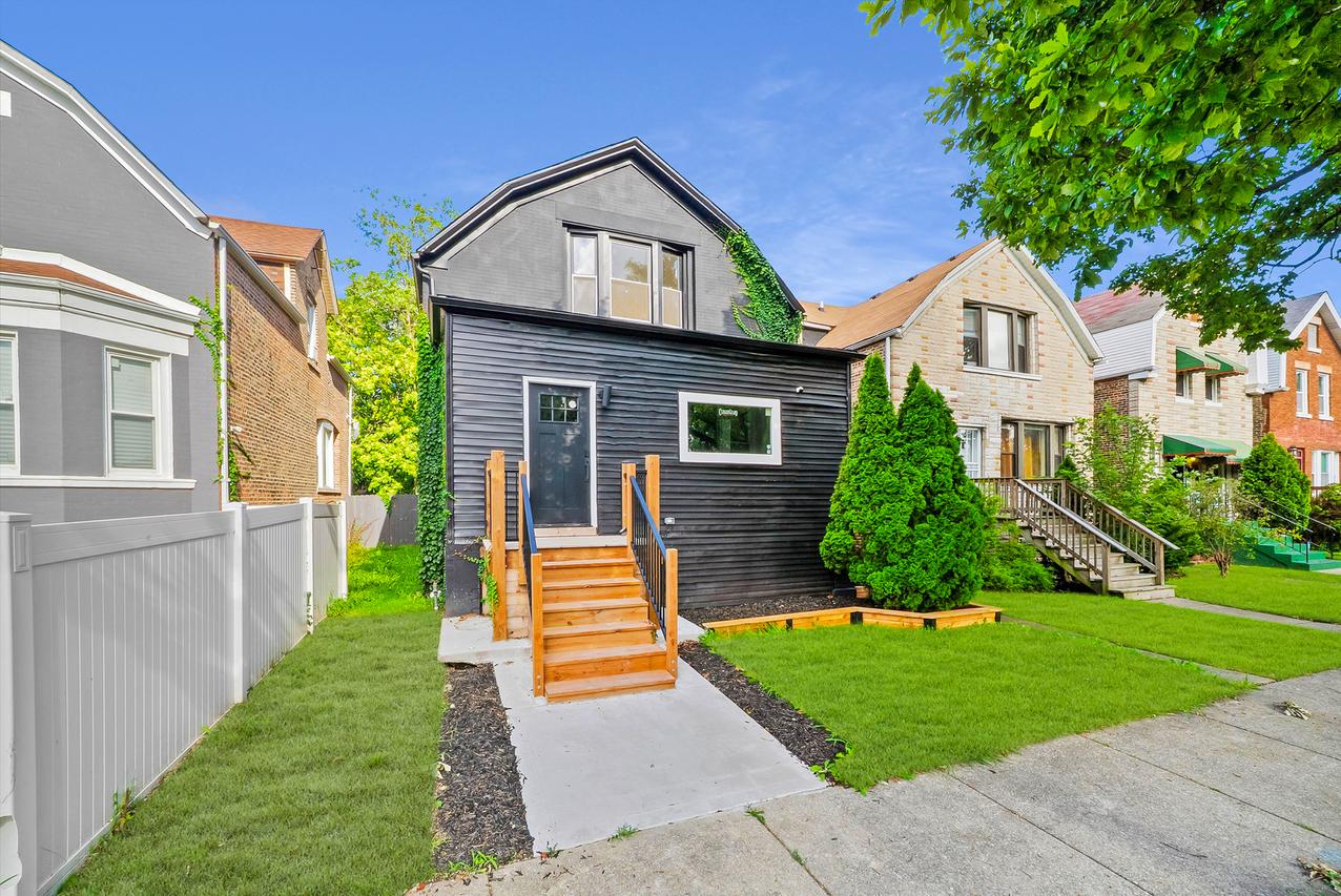 7129 S Michigan Ave., Chicago, IL 60619