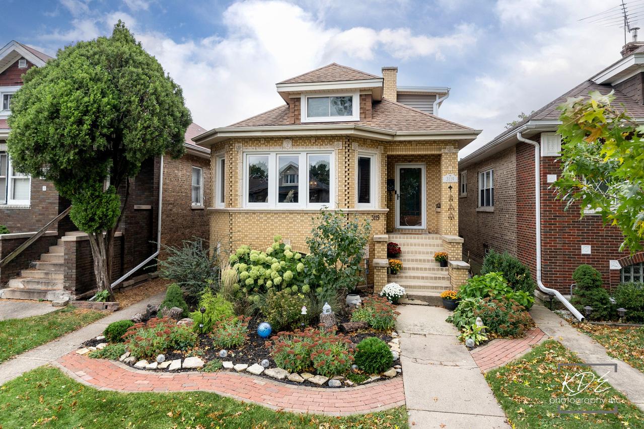 3119 77th Ct., Elmwood Park, IL 60707