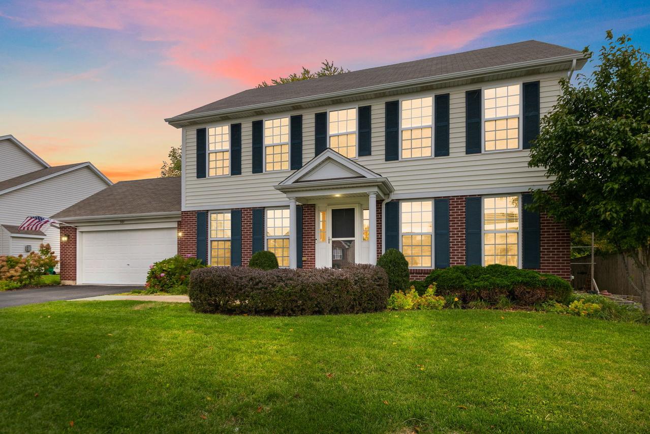 584 Bayfield Dr., Dekalb, IL 60115