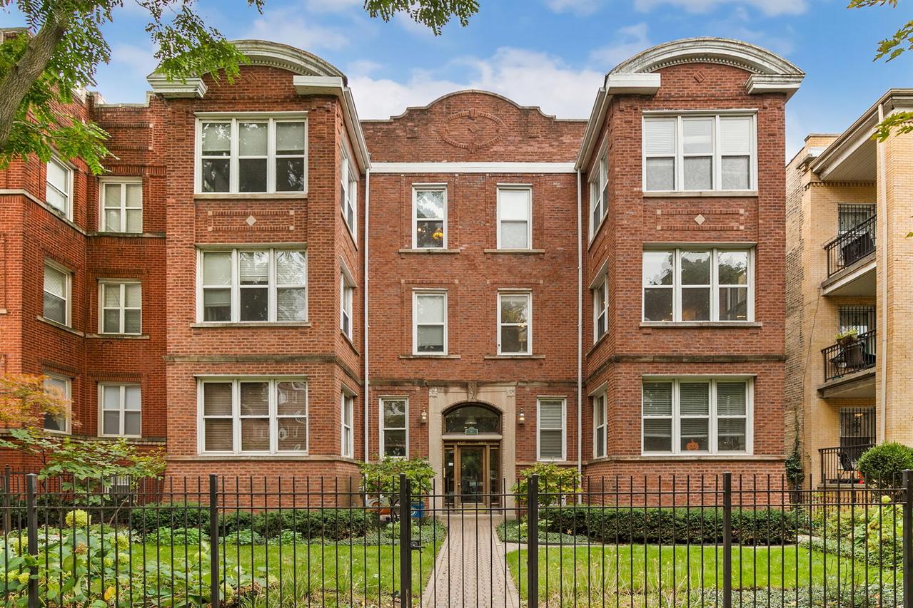 4418 N Racine Ave. #2N, Chicago, IL 60640