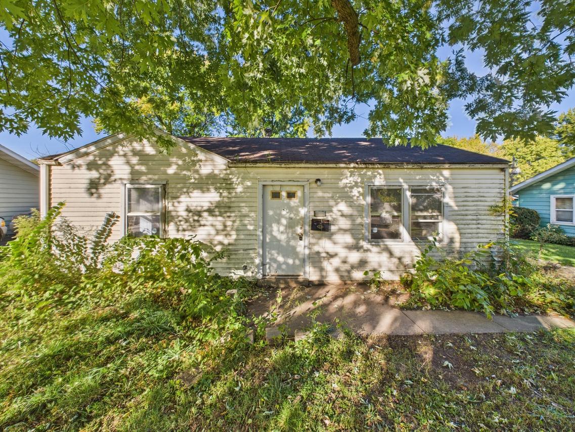 527 Sehring St., Joliet, IL 60436