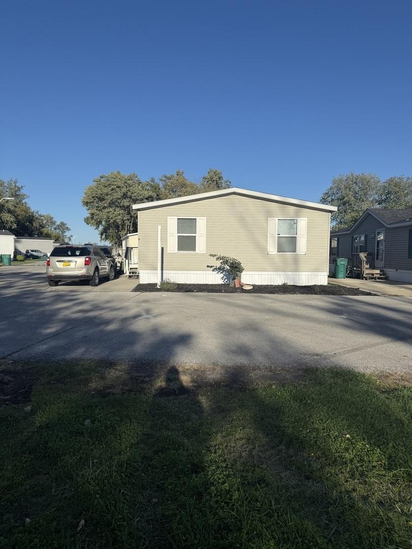 [Address Hidden by Seller], Chicago, IL 60633