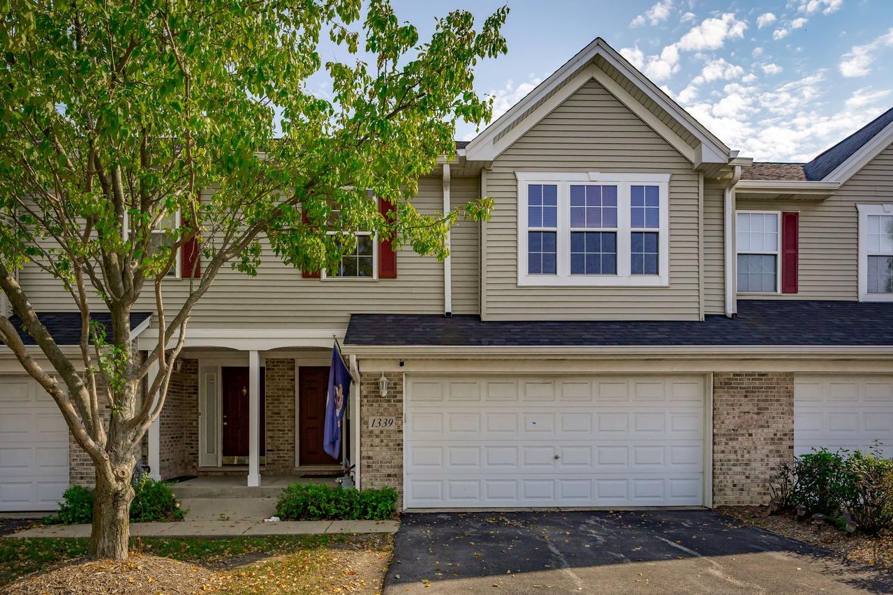 1339 Harvest Dr., Crest Hill, IL 60403