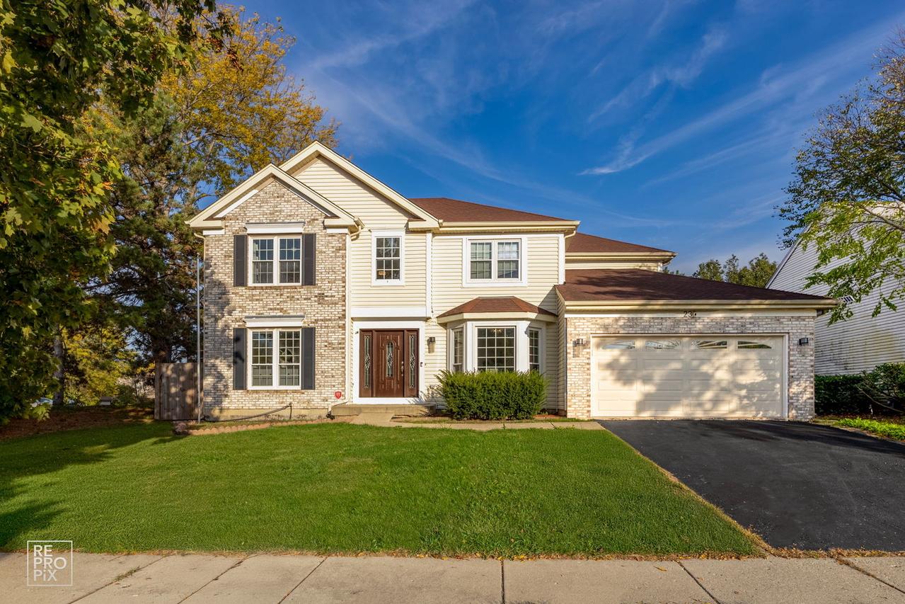 23 Bobolink Dr., Grayslake, IL 60030