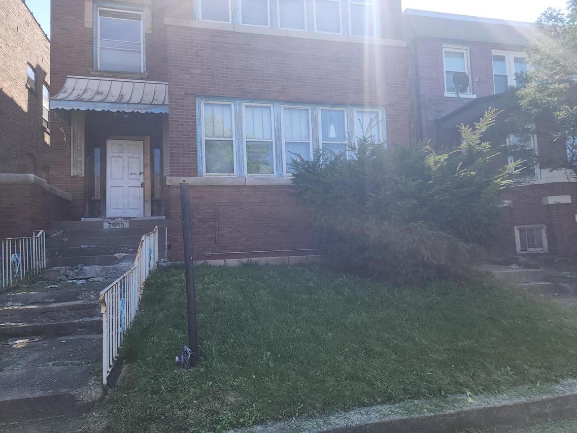 7955 S Sangamon St., Chicago, IL 60620