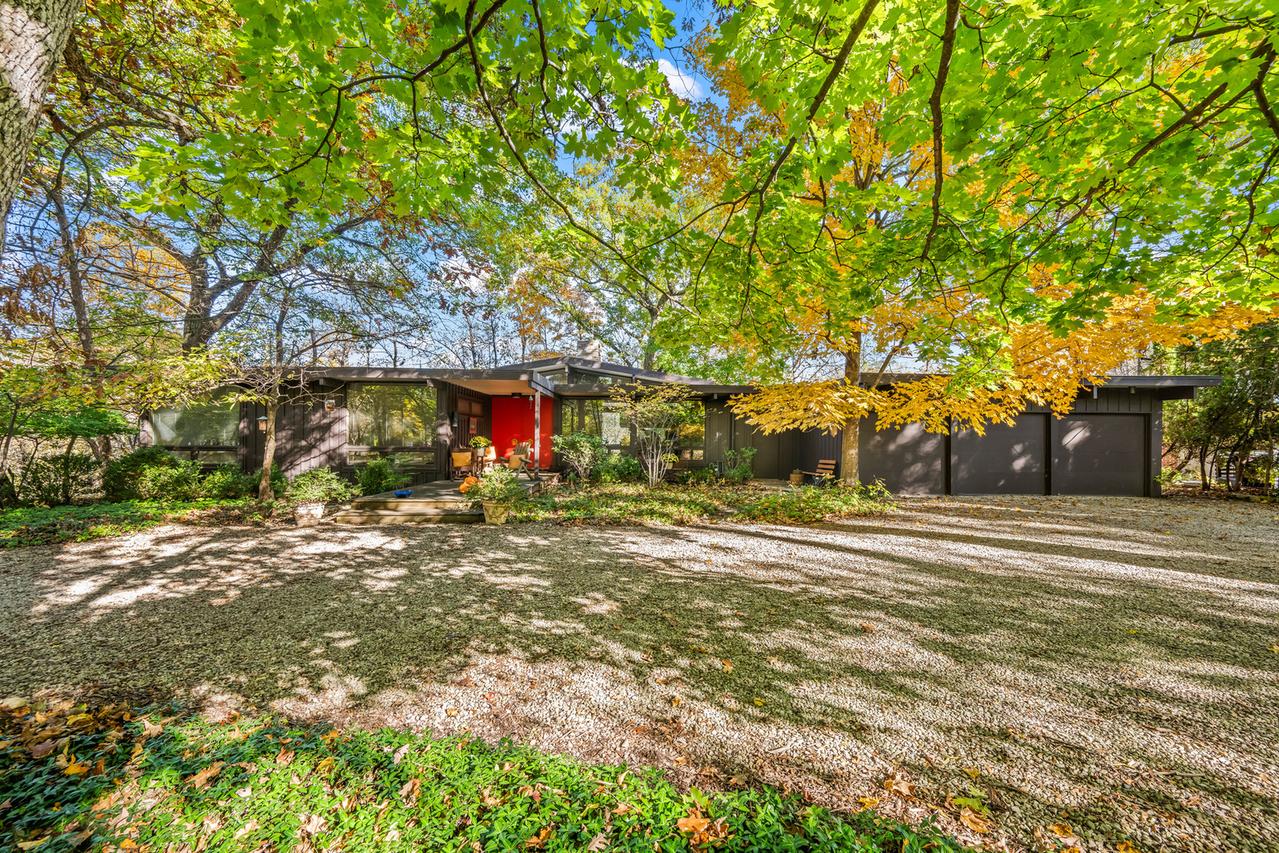 [Address Hidden by Seller], North Barrington, IL 60010