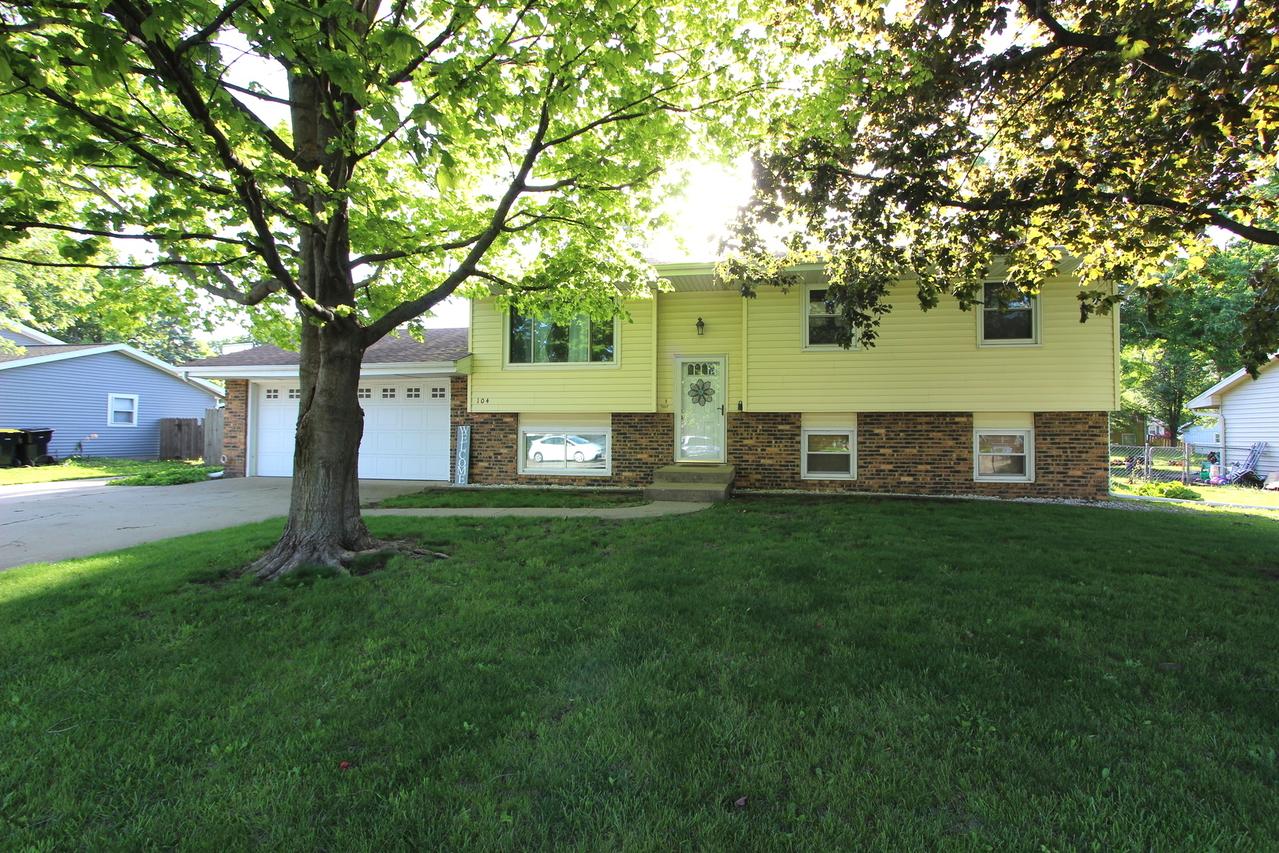 104 S Parkside Rd., Normal, IL 61761