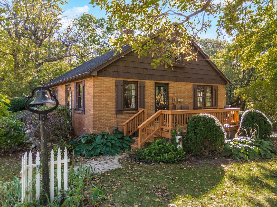 19256 N 1330 East Rd., Pontiac, IL 61764