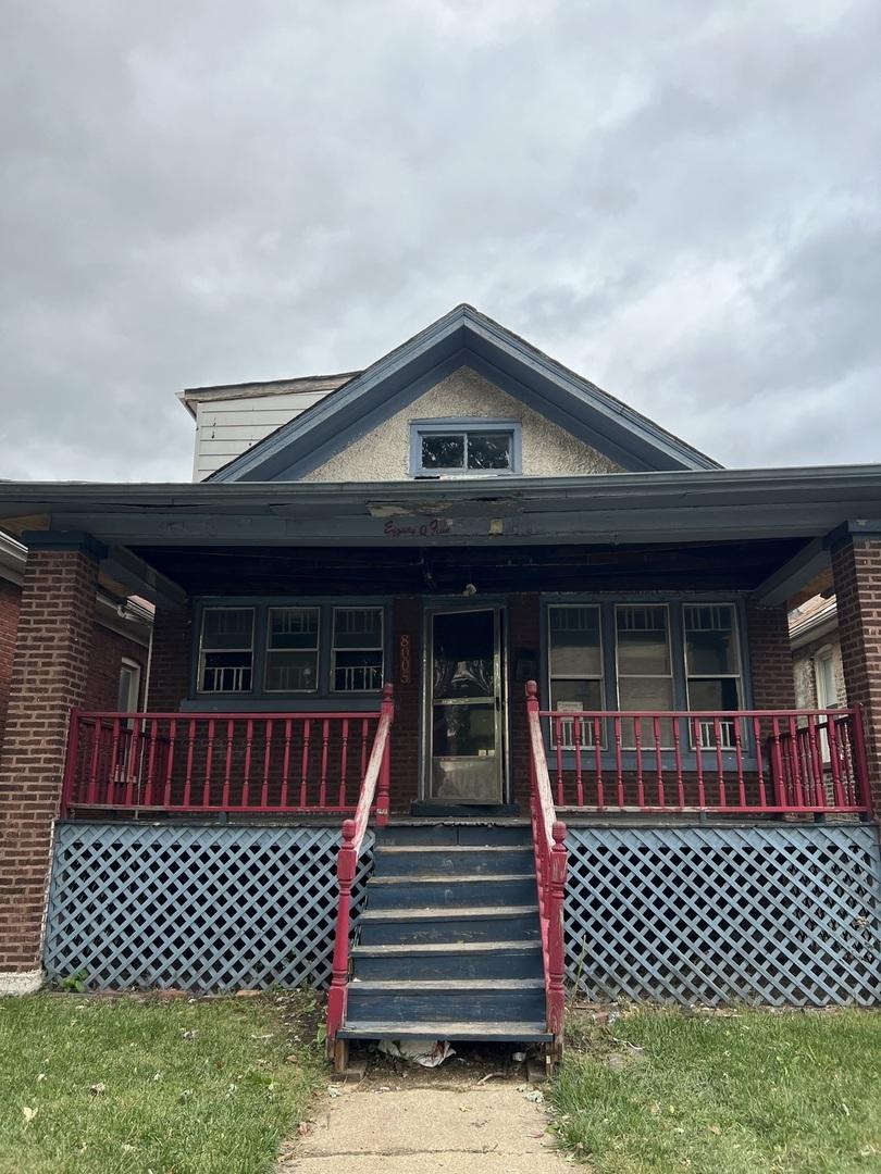 8005 S Ridgeland Ave., Chicago, IL 60617