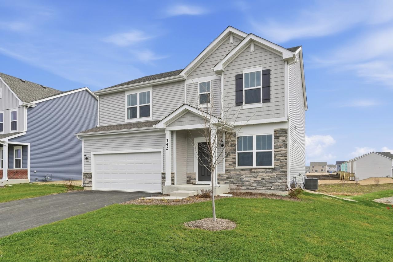 342 Danforth Dr., Oswego, IL 60543