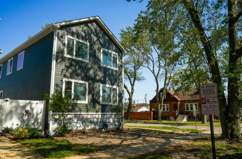 2201 N 74th Ct., Elmwood Park, IL 60707