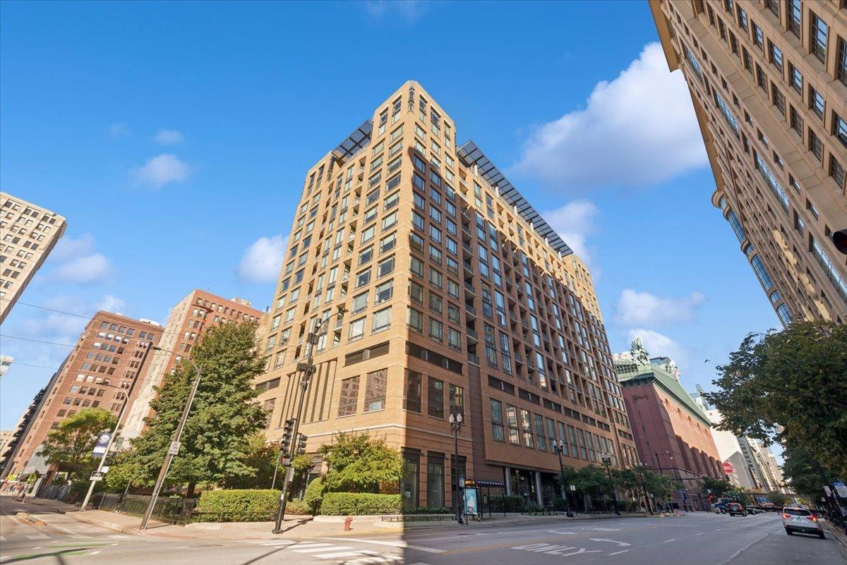 520 S State St. #907, Chicago, IL 60605