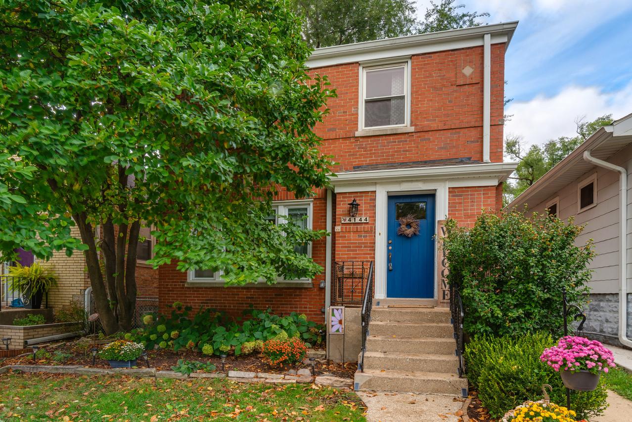 4144 Park Ave., Brookfield, IL 60513