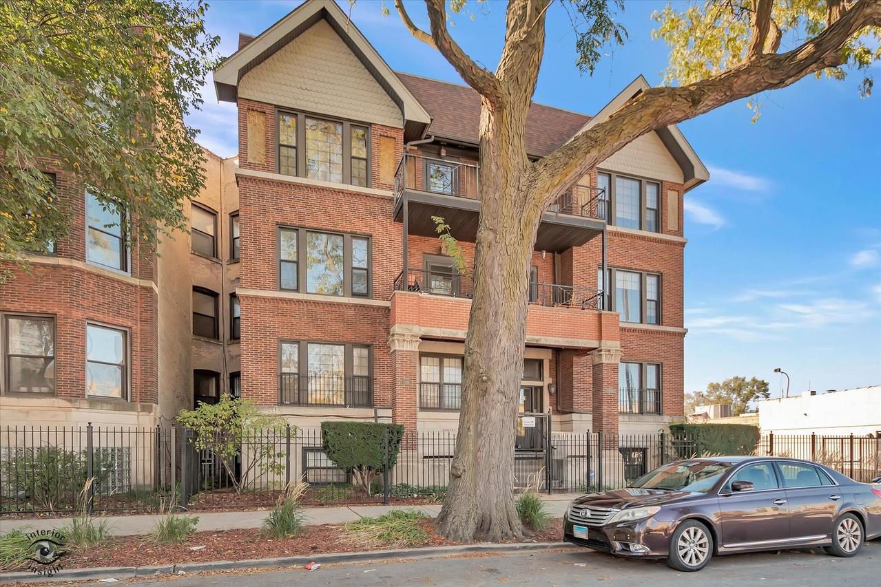 3522 S King Dr. #3S, Chicago, IL 60653