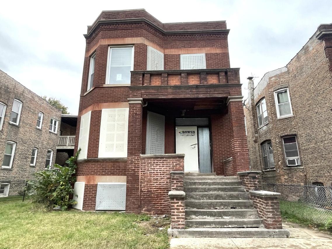 7352 S Lowe Ave., Chicago, IL 60621