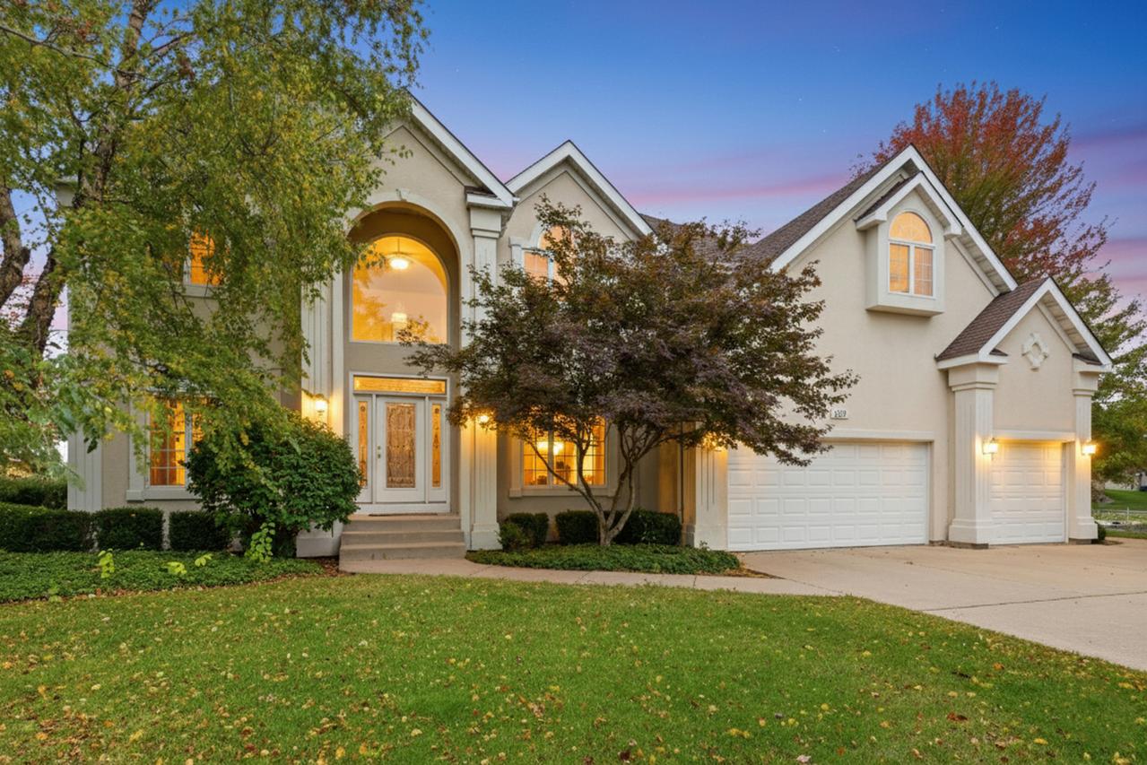 220 Santos Ave., Minooka, IL 60447