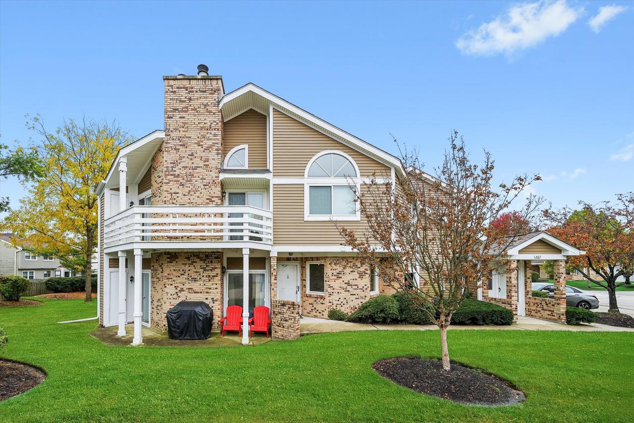 1265 Ranchview Ct., Buffalo Grove, IL 60089