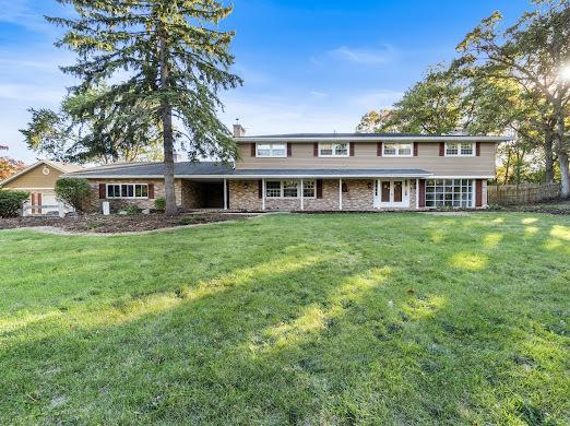 210 Oak Ln., Winthrop Harbor, IL 60096