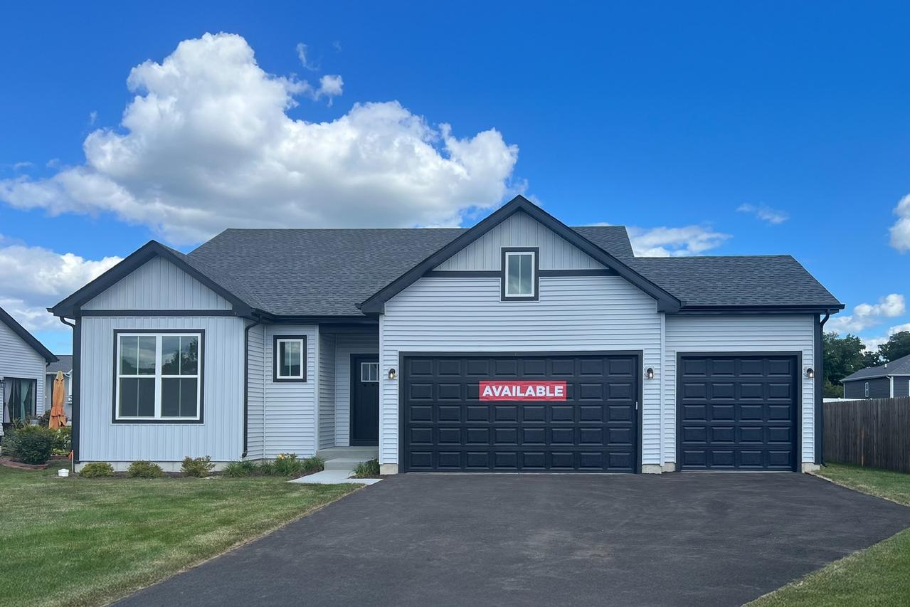 1006 Joel Ln., Genoa, IL 60135