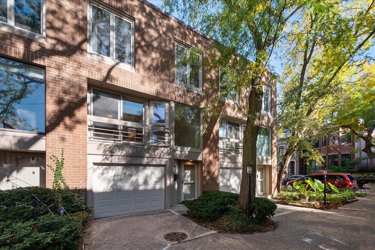 1848 N Dayton St., Chicago, IL 60614