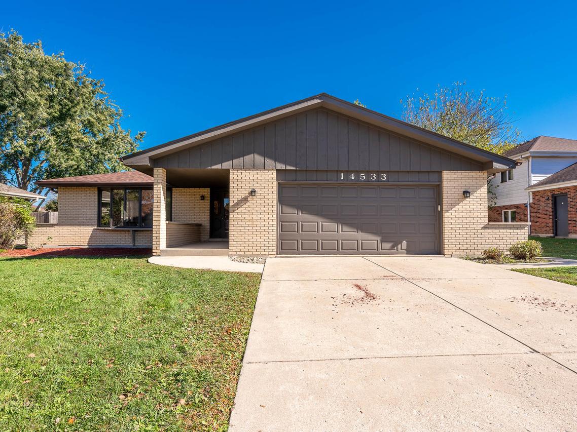 14533 Mallard Dr., Homer Glen, IL 60491