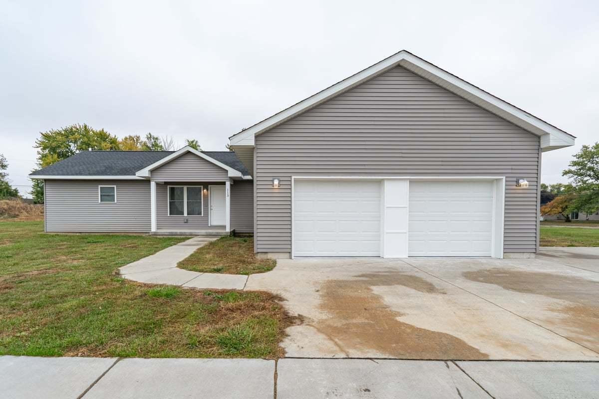 113 Prairie Run, Illiopolis, IL 62539