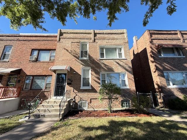 10642 S Langley Ave., Chicago, IL 60628