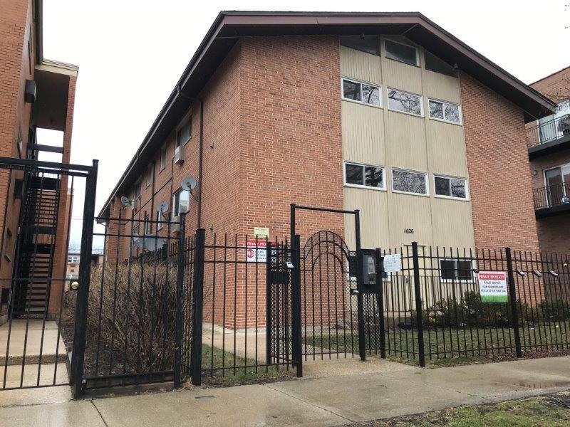 1626 W Estes Ave. #1F, Chicago, IL 60626