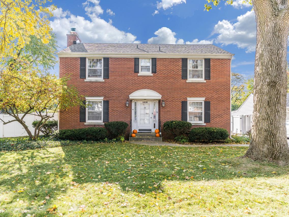 1416 West Acres Rd., Joliet, IL 60435