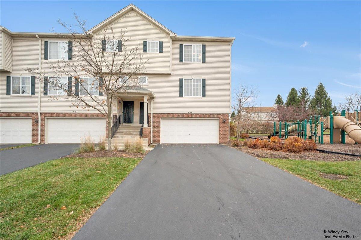 464 Evergreen Cir., Gilberts, IL 60136