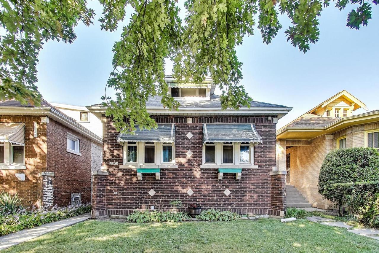 8346 S Aberdeen St., Chicago, IL 60620