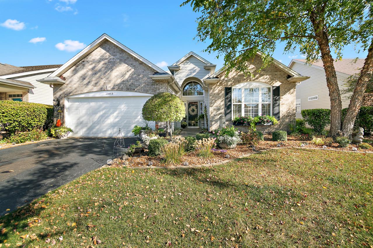 17053 Mendota Dr., Lockport, IL 60441