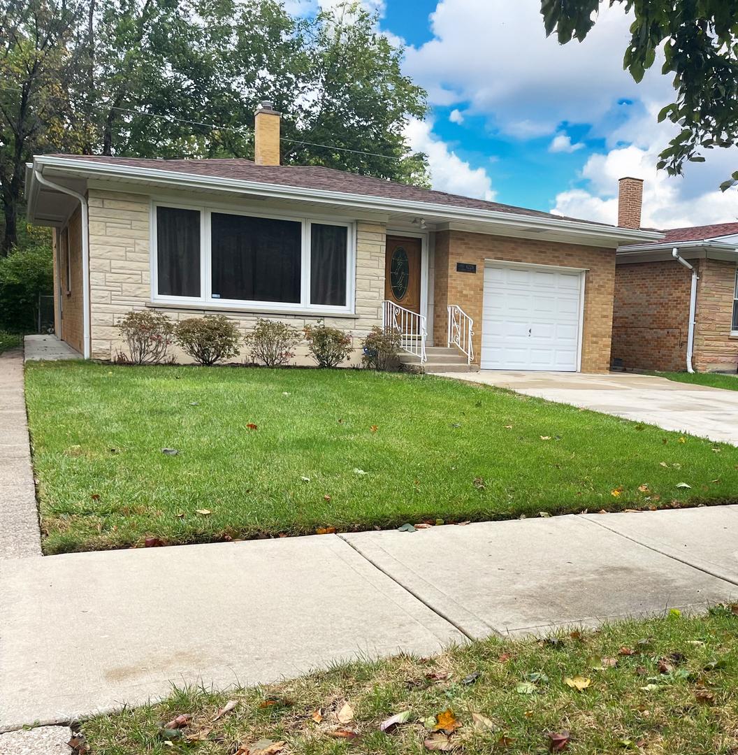 6228 N Forest Glen Ave., Chicago, IL 60646