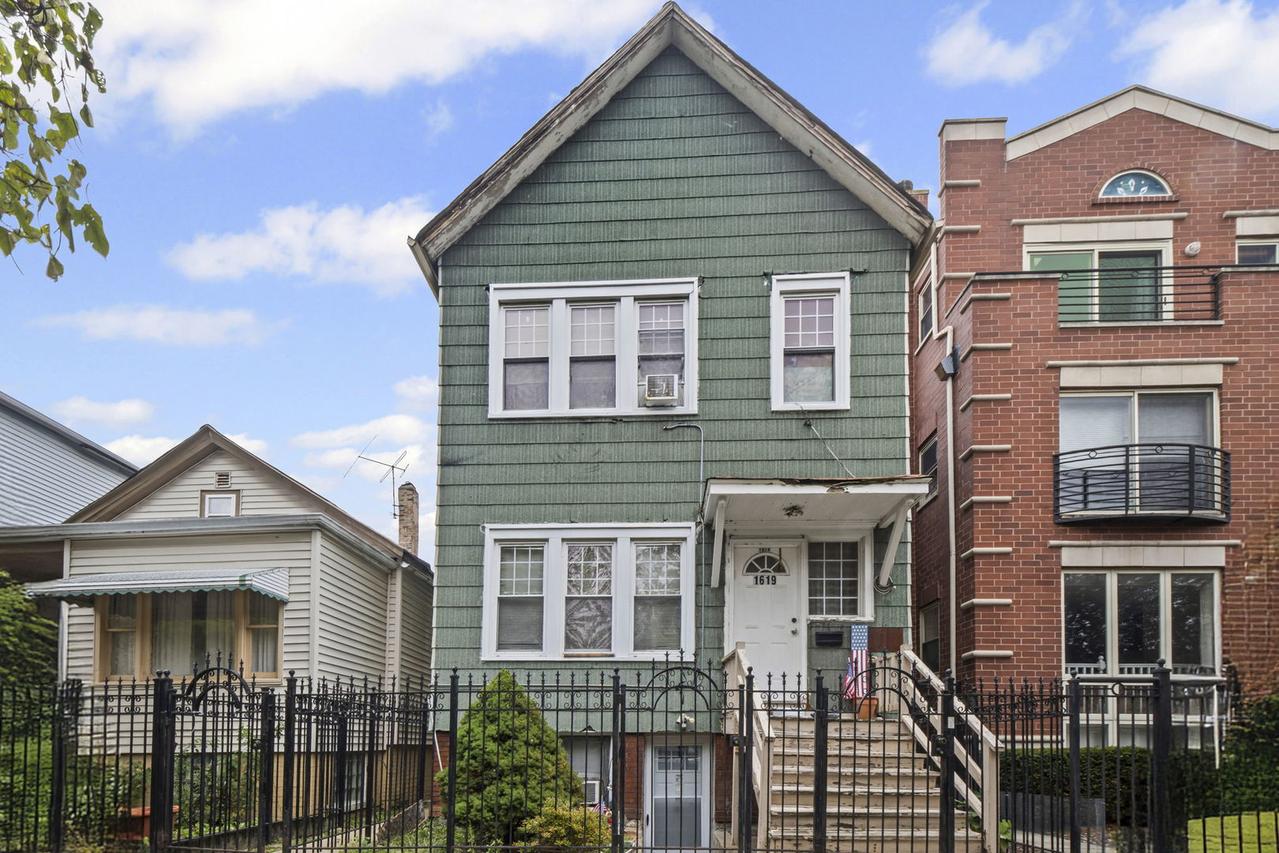 1619 N Artesian Ave., Chicago, IL 60647