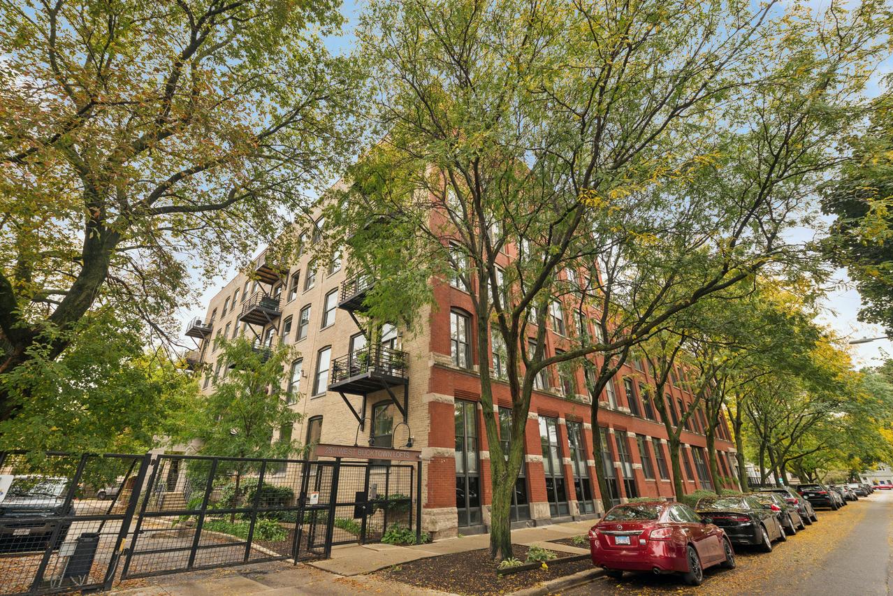 2511 W Moffat St. #101, Chicago, IL 60647