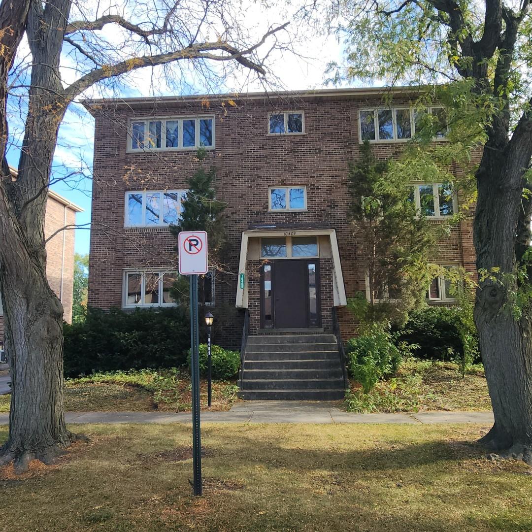 10409 Sheffield Dr. #1N, Palos Hills, IL 60465