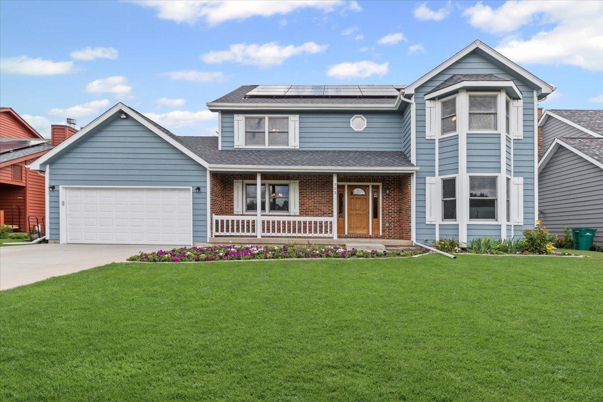 303 Mainsail Dr., Third Lake, IL 60030