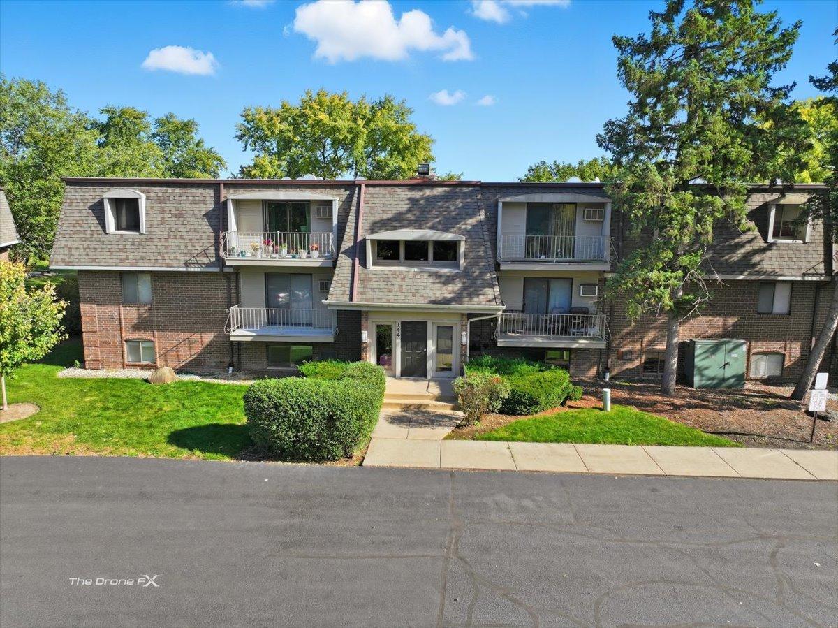 144 E Bailey Rd. #L, Naperville, IL 60565