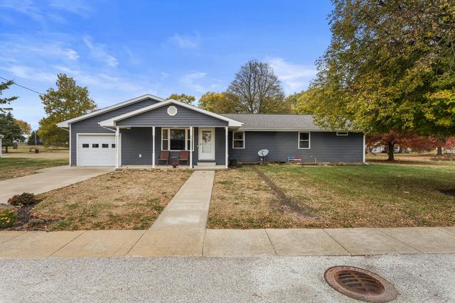 New Homes with Master Bedrooms on the 1st Floor in Ivesdale: October 25th to October 31st