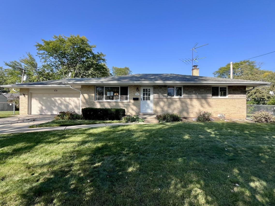 420 W Millers Rd., Des Plaines, IL 60016
