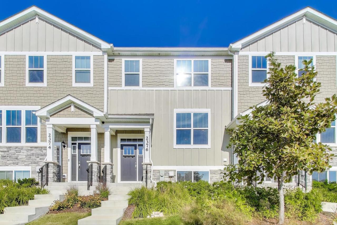 2376 Southwind Blvd., South Elgin, IL 60177