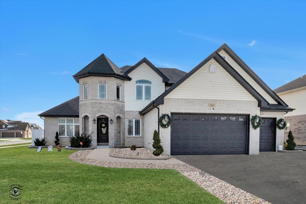 19811 Margaret Ct., Lynwood, IL 60411