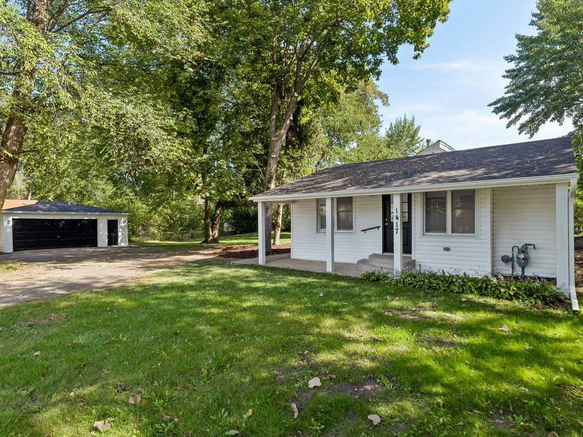 1417 Melrose Ave., Round Lake Beach, IL 60073