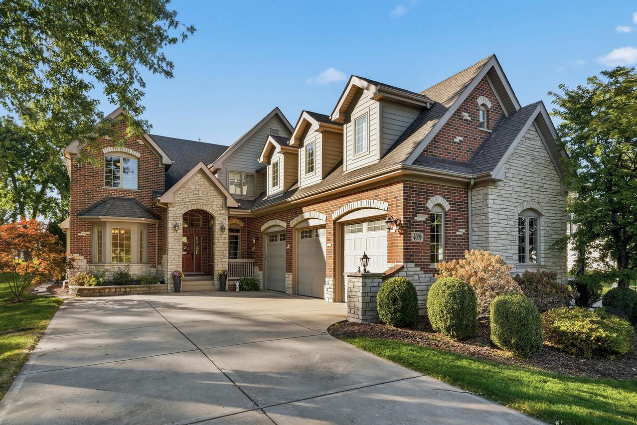 4004 Venard Rd., Downers Grove, IL 60515