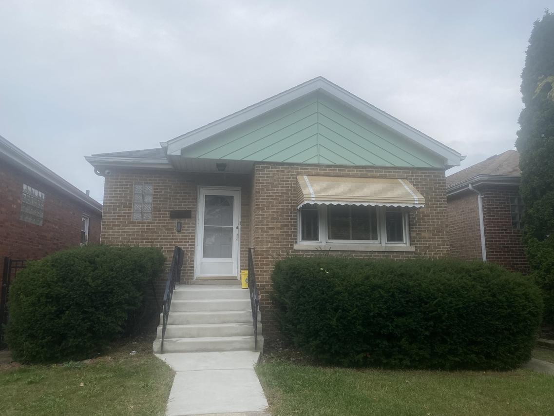 3839 Harvey Ave., Berwyn, IL 60402