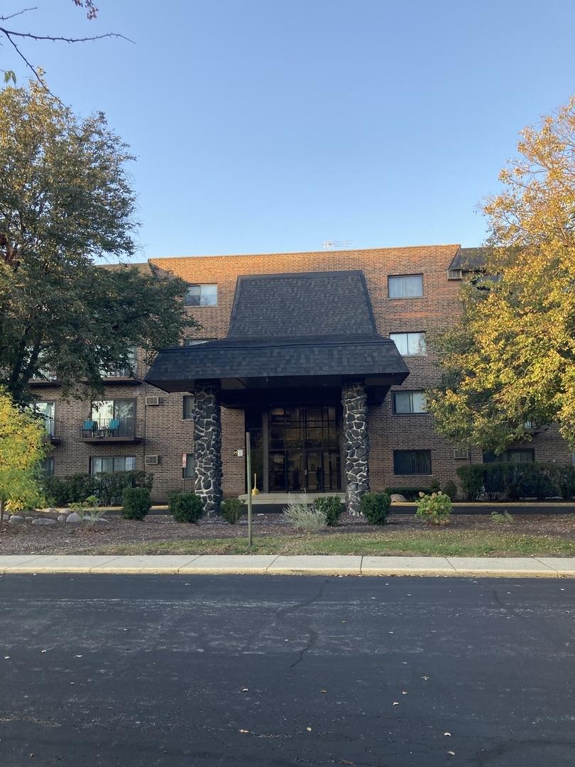 239 N Mill Rd. #403-A, Addison, IL 60101