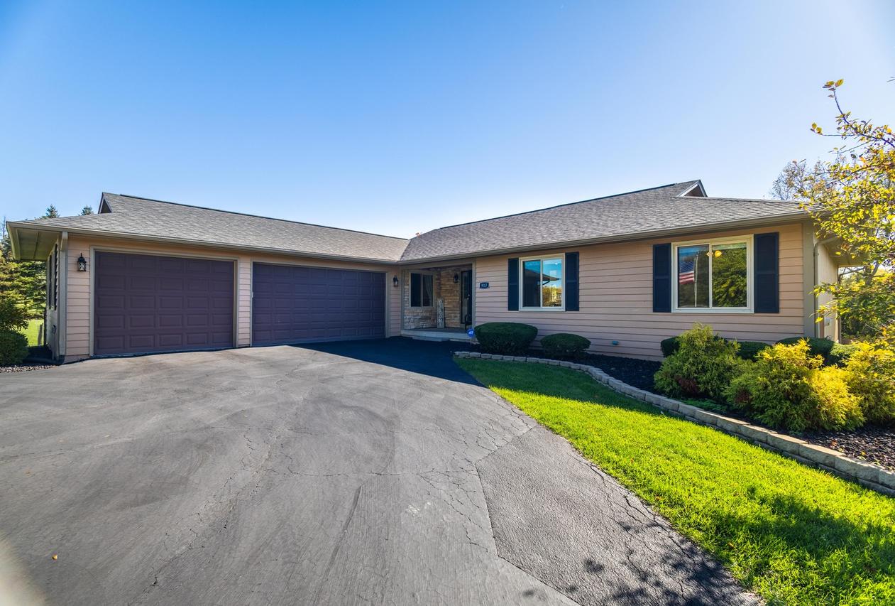 913 Amber Ln., Lake Villa, IL 60046