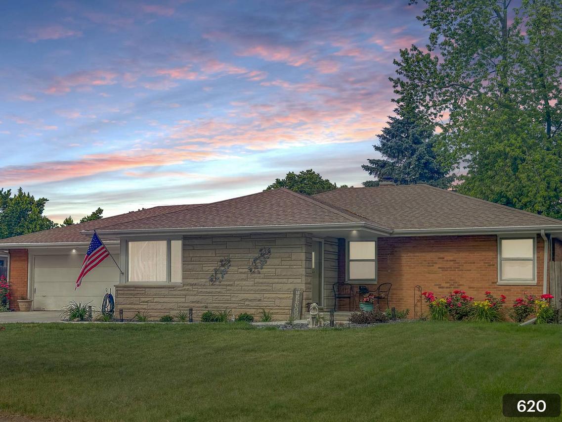 620 Tana Ln., Joliet, IL 60435